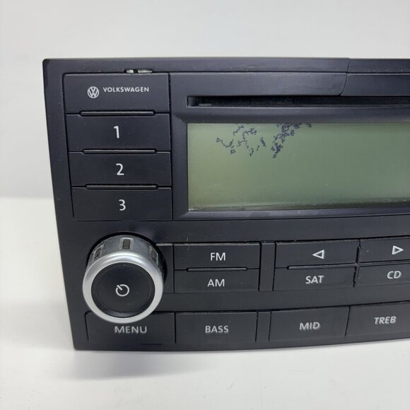 04-10 Volkswagen Touareg Audio Equipment Radio Receiver AM-FM-SAT-CD Q - Picture 2 of 15